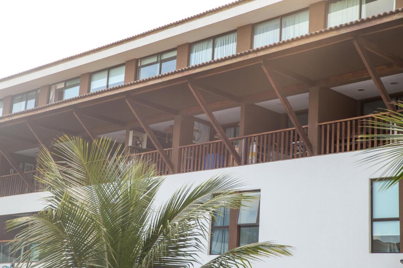 Resort Beira Mar Em Porto De Galinhas - Cupe Beach Living Porto de Galinhas Bagian luar foto